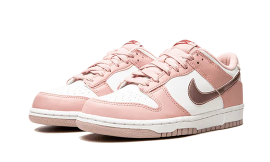 Dunk Low Pink Velvet