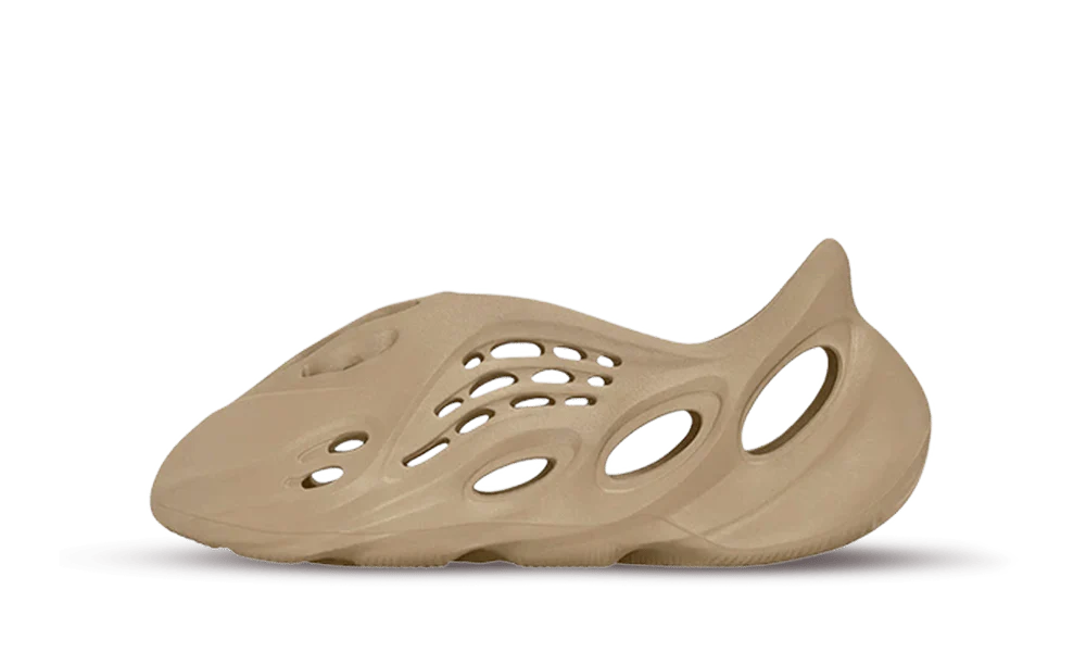 Yeezy Foam RNNR Clay Taupe