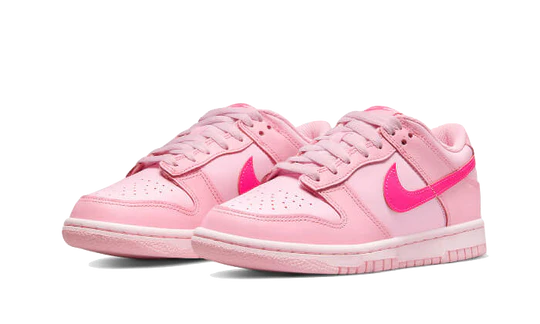 Dunk Low Triple Pink