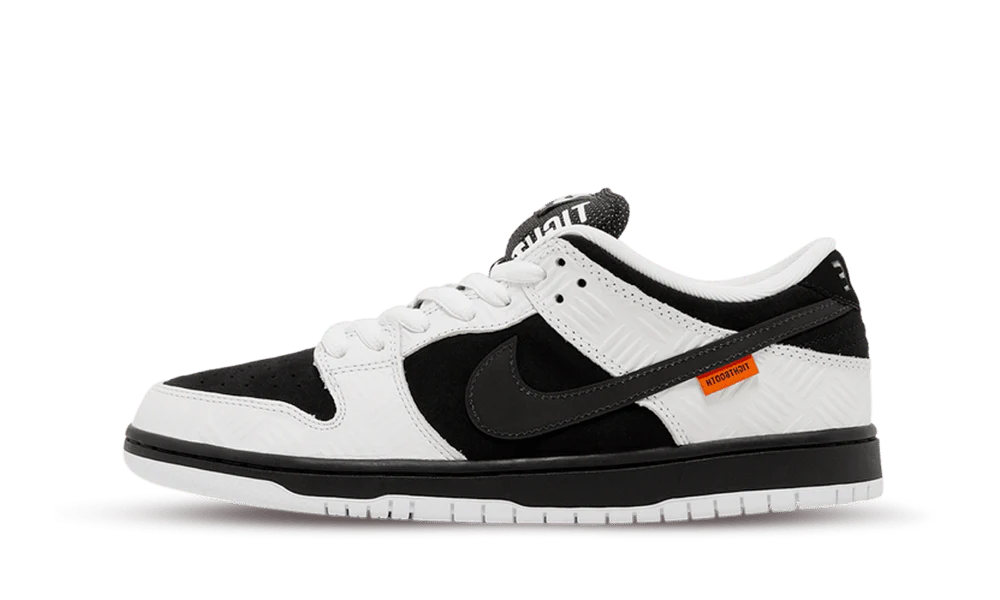 SB Dunk Low X Tightbooth