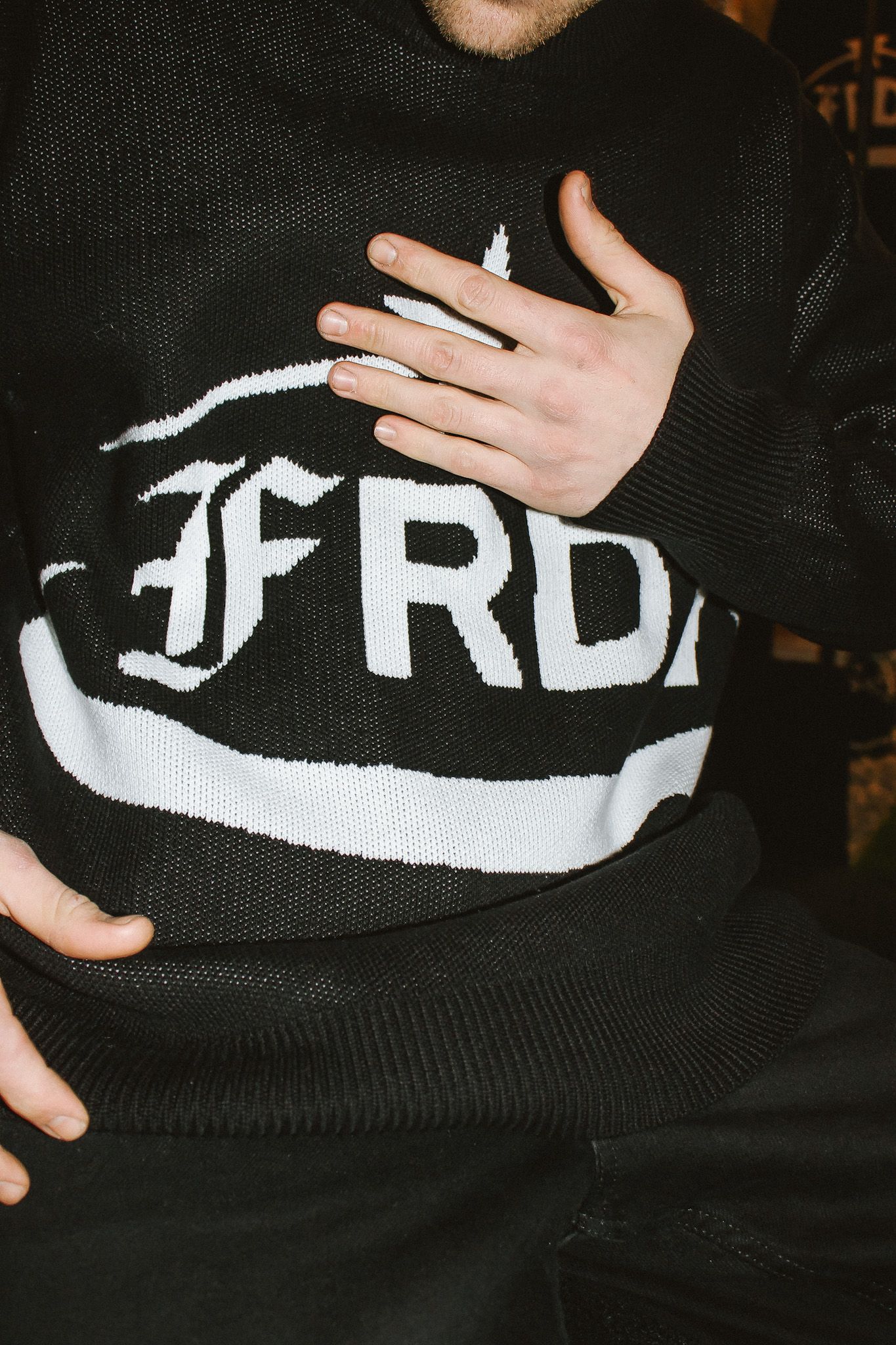 Sweater Logo Frdy