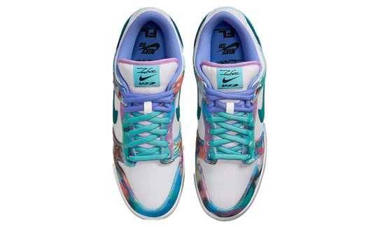 SB Dunk Low Futura Laboratories Bleached Aqua