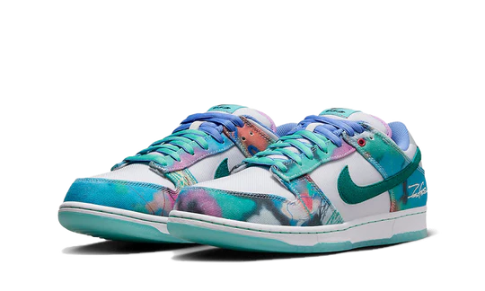 SB Dunk Low Futura Laboratories Bleached Aqua